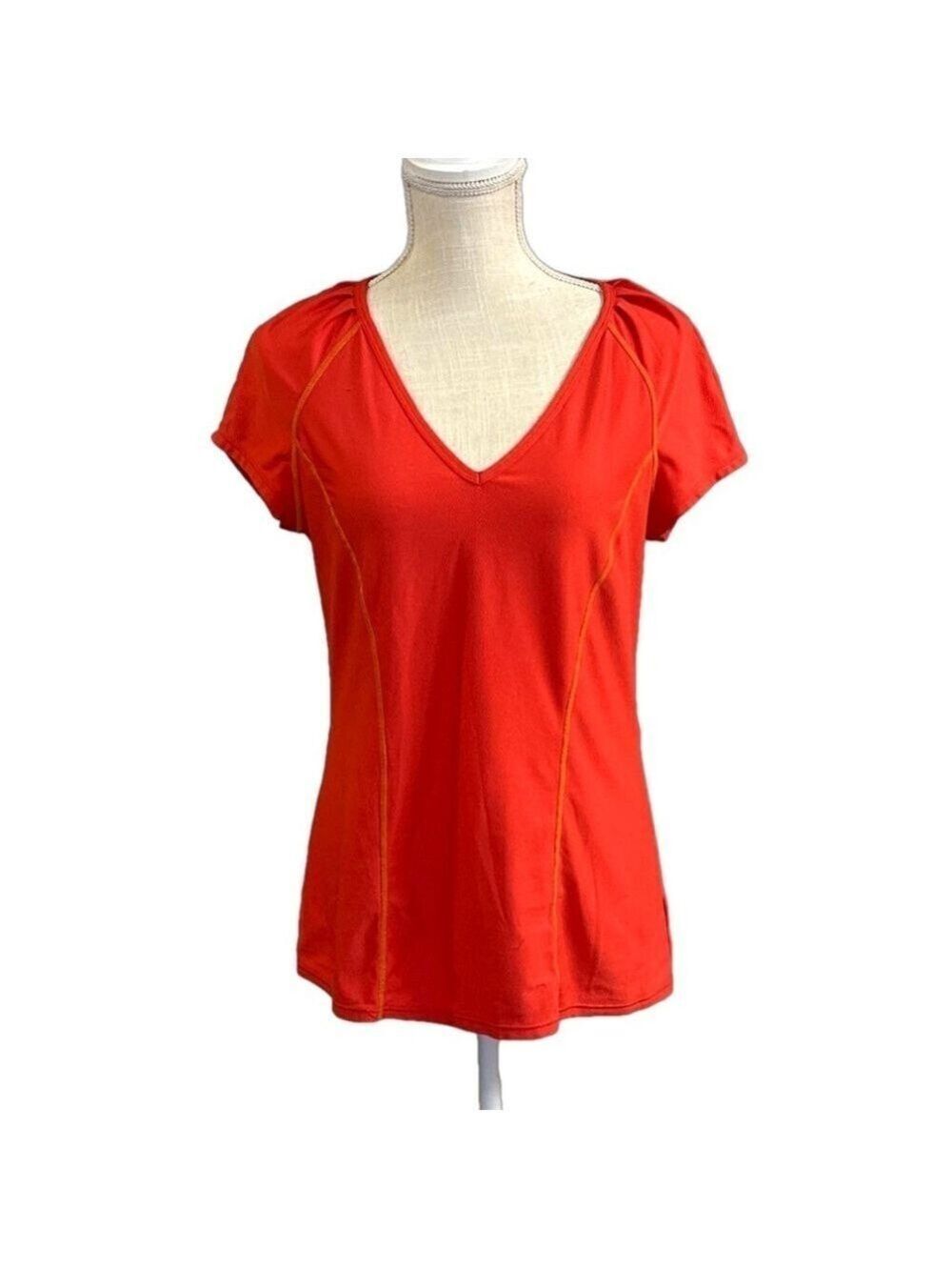 Women's Athleta Breathable Mesh Short Sleeve Athletic Tee. Zip pocket. Size M